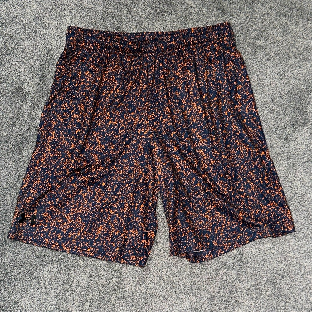 Youth xl under armour shorts